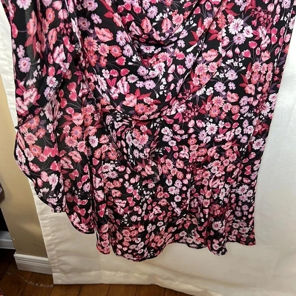 KENSIE pink dress,faux wrap,floral,sz 2, surplice,fairy,romantic,event,whimsical - Picture 7 of 15